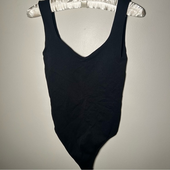 NWOT FREE PEOPLE Clean Lines Dipped-Neck Bodysuit  M/L - Picture 4 of 7